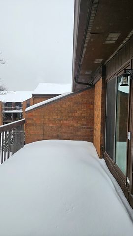 2929 Sunnyside Drive B326, Rockford, IL 61114