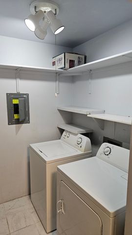 2929 Sunnyside Drive B326, Rockford, IL 61114