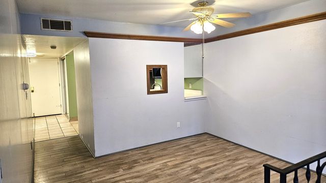 2929 Sunnyside Drive B326, Rockford, IL 61114