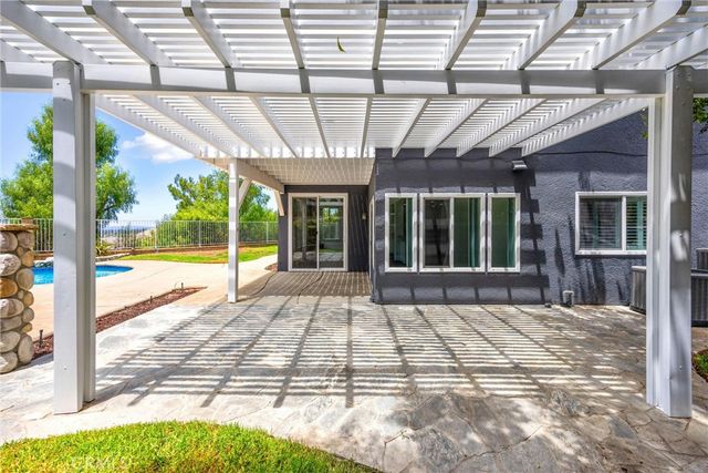 4825 Stonehaven, Yorba Linda, CA 92887