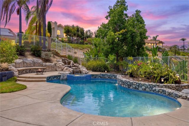 4825 Stonehaven, Yorba Linda, CA 92887