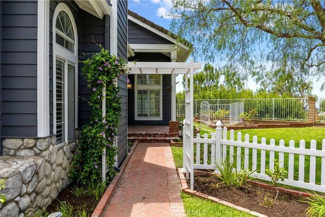 4825 Stonehaven, Yorba Linda, CA 92887