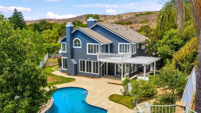 4825 Stonehaven, Yorba Linda, CA 92887