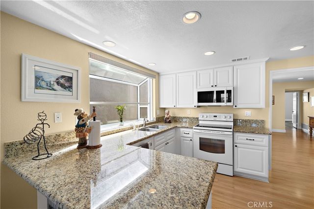 28418 BUENA VISTA, Mission Viejo, CA 92692