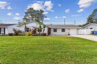7910 W POCAHONTAS AVENUE, Tampa, FL 33615