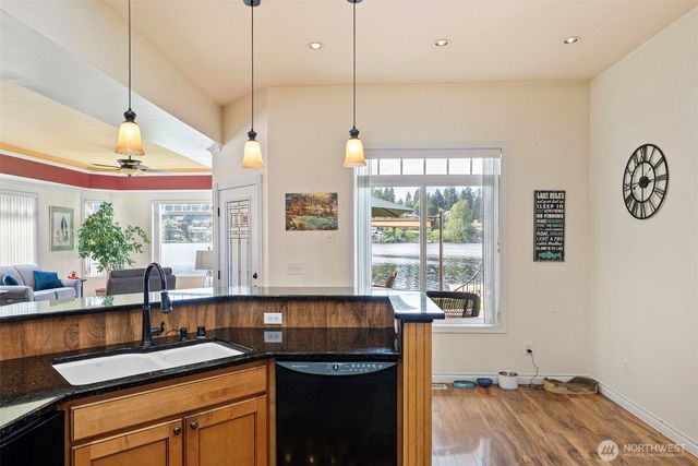 5970 Long Lake Road SE, Port Orchard, WA 98376