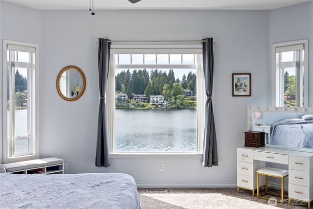 5970 Long Lake Road SE, Port Orchard, WA 98376