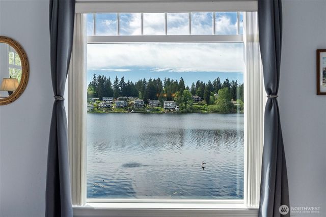 5970 Long Lake Road SE, Port Orchard, WA 98376