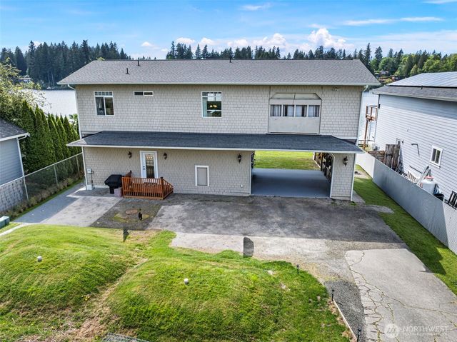 5970 Long Lake Road SE, Port Orchard, WA 98376