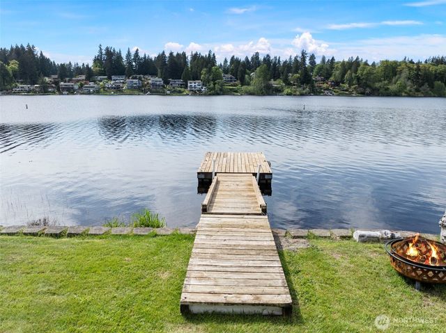 5970 Long Lake Road SE, Port Orchard, WA 98376