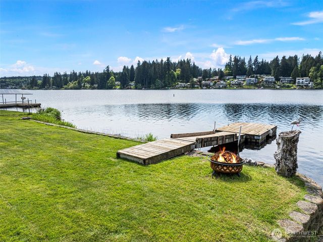 5970 Long Lake Road SE, Port Orchard, WA 98376