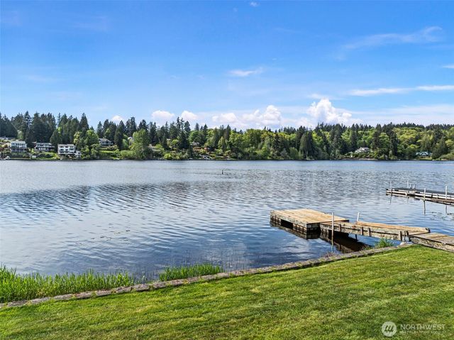 5970 Long Lake Road SE, Port Orchard, WA 98376