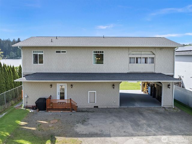 5970 Long Lake Road SE, Port Orchard, WA 98376
