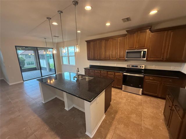 3969 AQUILLA DRIVE, Lakeland, FL 33810