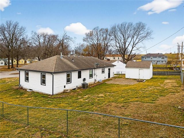 4630 NE 43rd Terrace, Kansas City, MO 64117