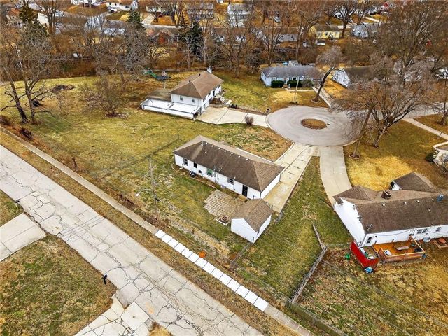 4630 NE 43rd Terrace, Kansas City, MO 64117