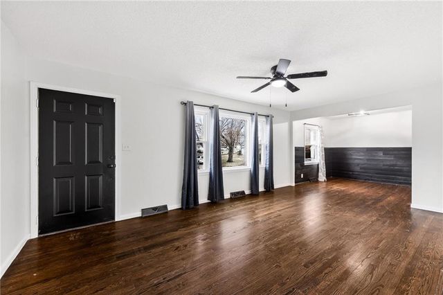 4630 NE 43rd Terrace, Kansas City, MO 64117