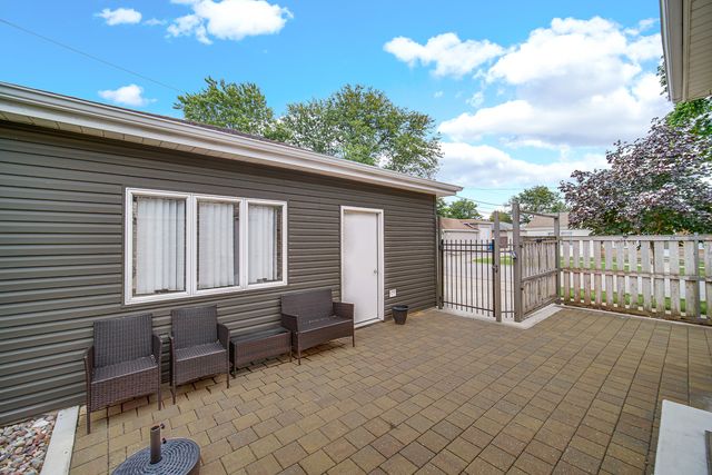 3501 Sarah Street, Franklin Park, IL 60131