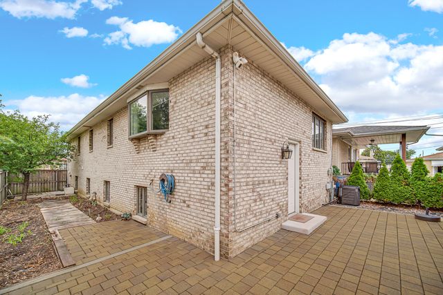 3501 Sarah Street, Franklin Park, IL 60131