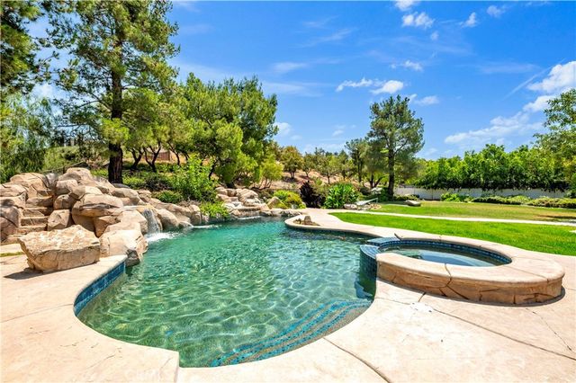 895 Costa Brava, Corona, CA 92879