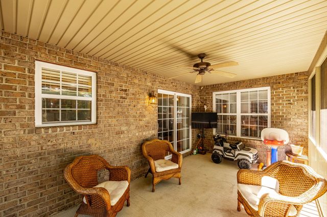 222 Osprey Dr, Gallatin, TN 37066