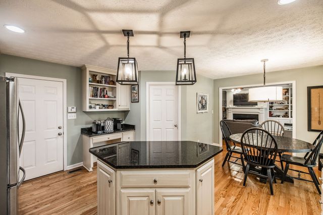 222 Osprey Dr, Gallatin, TN 37066