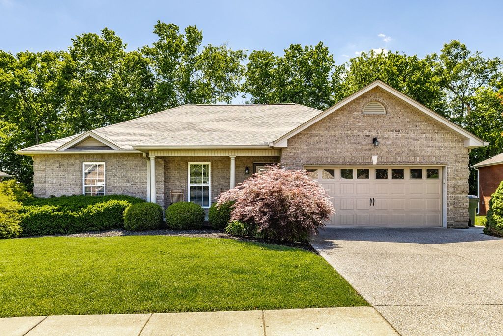 222 Osprey Dr, Gallatin, TN 37066