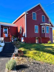 357 Main Street, Somersworth, NH 03878