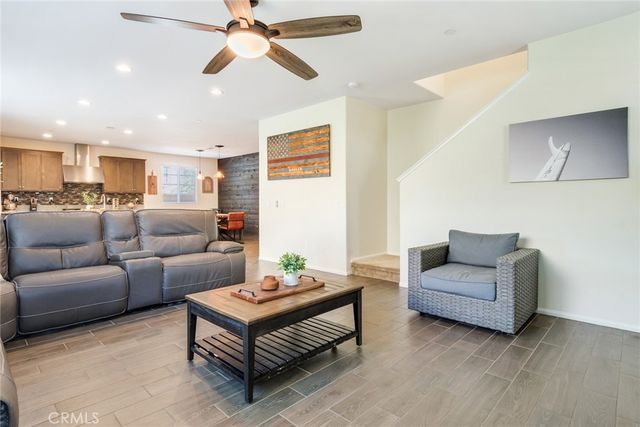 17024 Red Tail Lane, Fontana, CA 92336