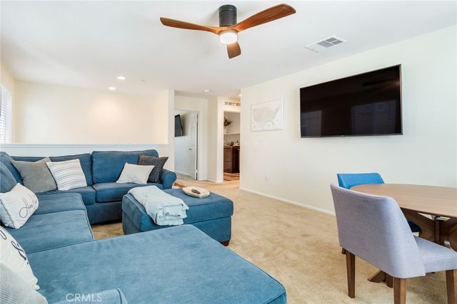 17024 Red Tail Lane, Fontana, CA 92336