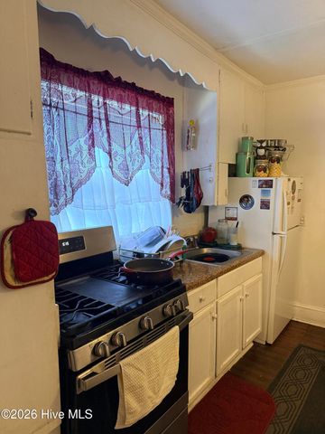 517 S 7th Street, Wilmington, NC 28401