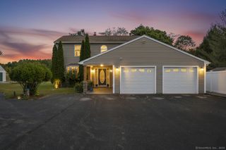 17 Liberty Lane, Thompson, CT 06277