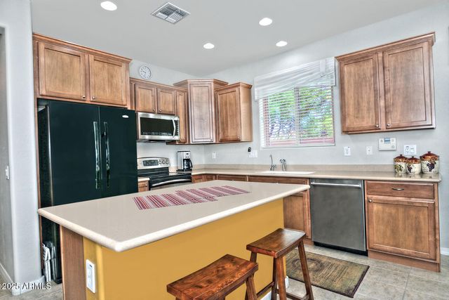 6808 W MOCKINGBIRD Way, Florence, AZ 85132