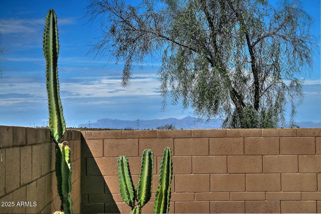 6808 W MOCKINGBIRD Way, Florence, AZ 85132