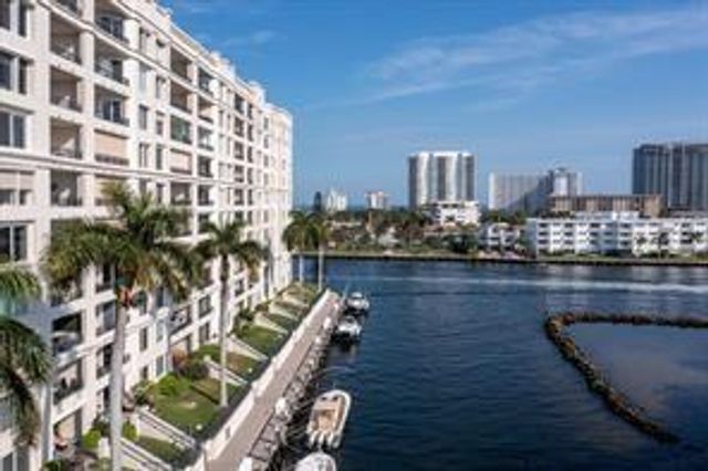 2880 NE 14th Street Causeway 710, Pompano Beach, FL 33062