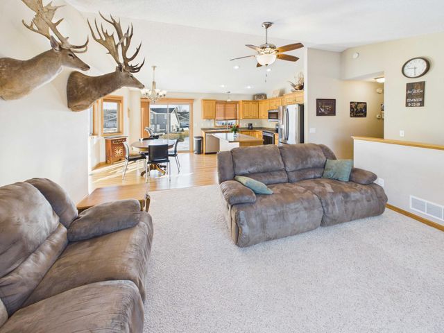 3880 21st Avenue S, Saint Cloud, MN 56301