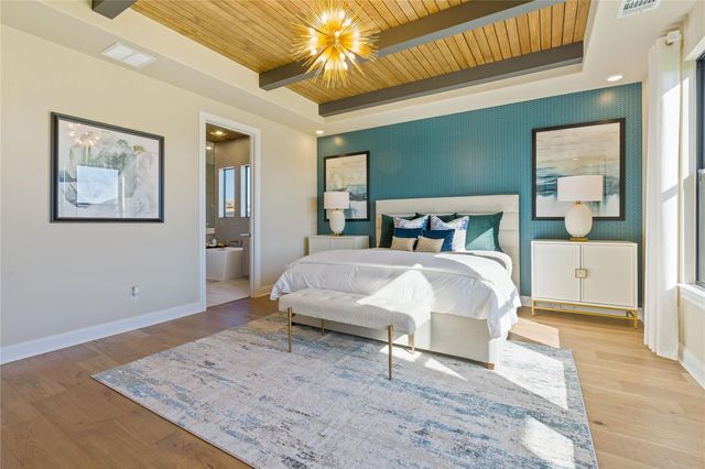 1300 Shelby LN, Georgetown, TX 78628