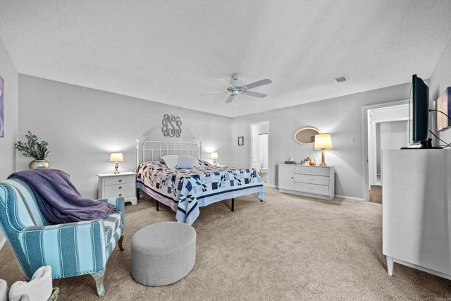 1135 Twin Points Road, Hot Springs, AR 71913
