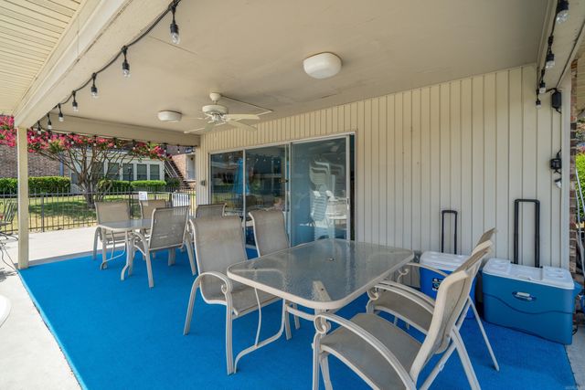 1135 Twin Points Road, Hot Springs, AR 71913