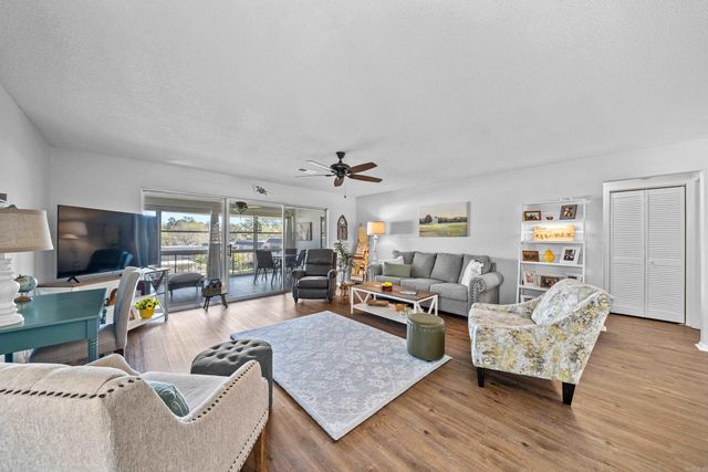 1135 Twin Points Road, Hot Springs, AR 71913