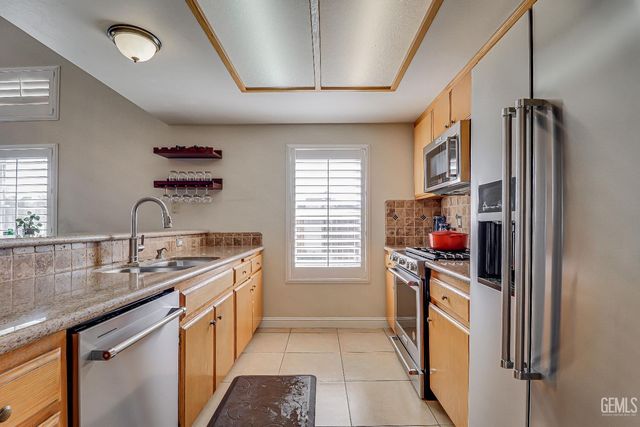 401 Corte Mismo, Bakersfield, CA 93314