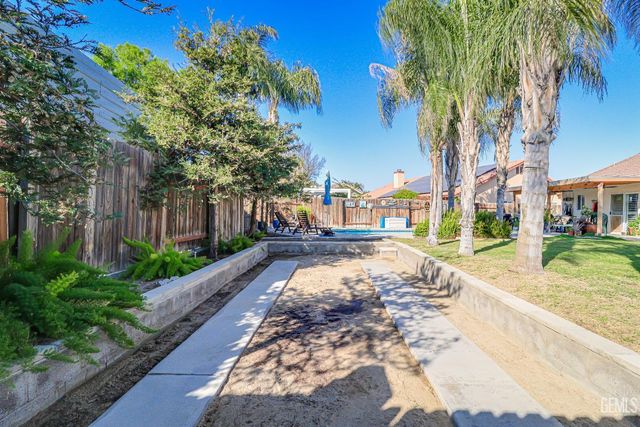 401 Corte Mismo, Bakersfield, CA 93314