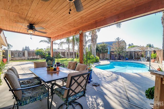 401 Corte Mismo, Bakersfield, CA 93314