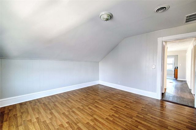 24 Ida Street, Providence, RI 02909