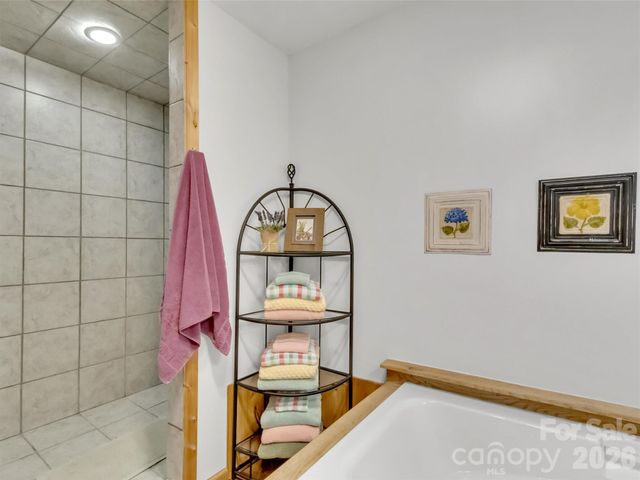 12 Signal Ridge, Sylva, NC 28779
