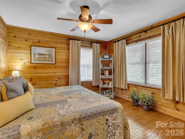 12 Signal Ridge, Sylva, NC 28779