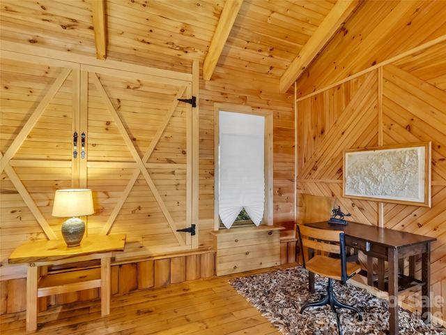 12 Signal Ridge, Sylva, NC 28779