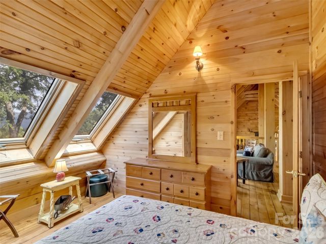 12 Signal Ridge, Sylva, NC 28779