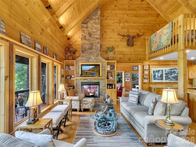 12 Signal Ridge, Sylva, NC 28779