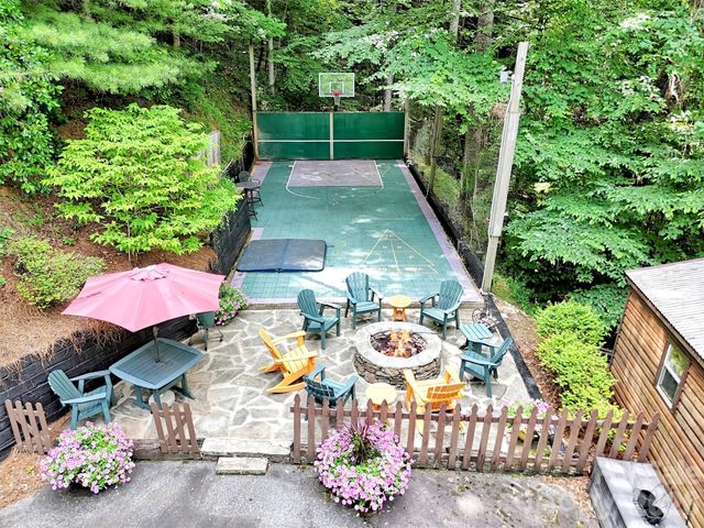 12 Signal Ridge, Sylva, NC 28779